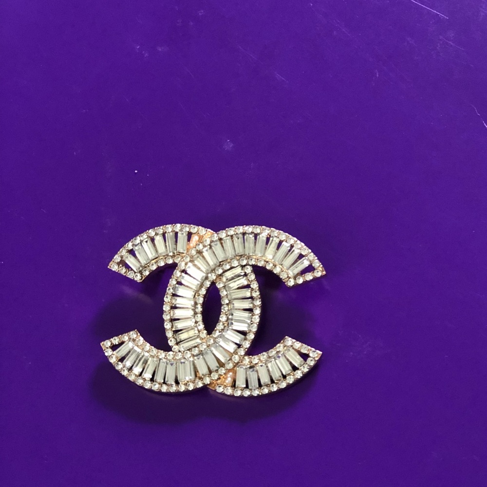 Women’s Brooch